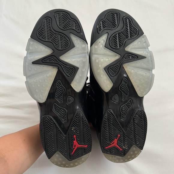 Air Jordan (size 7.5) unisex men’s 6-17-23 Black/University Red Noir/rouge shoes - Picture 9 of 9